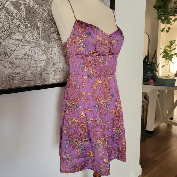 NWT Urban Outfitters Dress | Size M - Picture 2 of 9